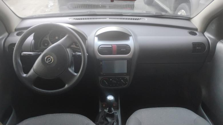 GM - Chevrolet - CORSA SEDAN PREM. 1.4