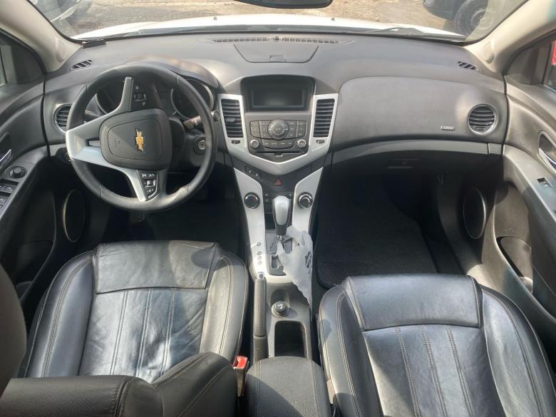 GM - Chevrolet - CRUZE SEDAN LT 1.8 AUT.