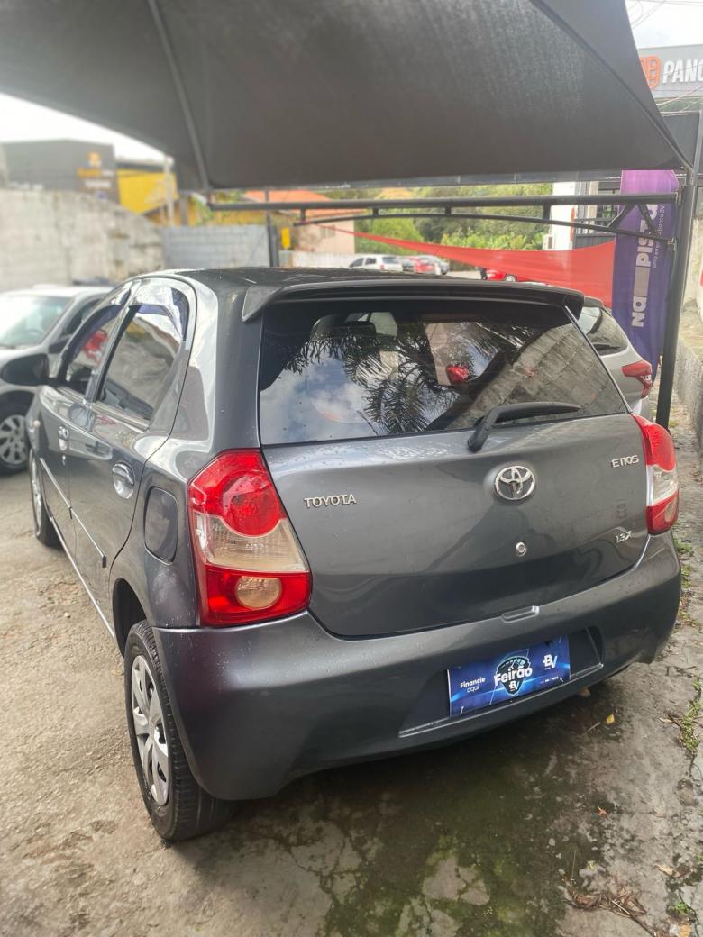 Toyota - ETIOS  HB  X 1.3