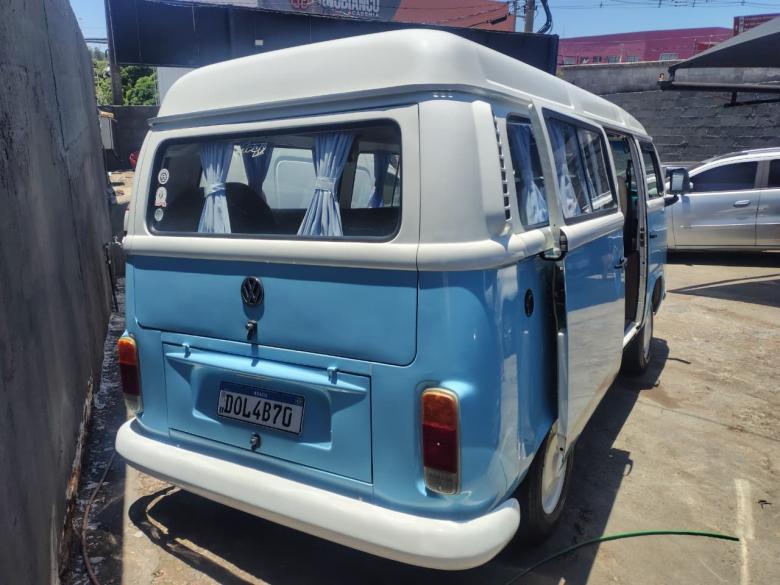 VW - VolksWagen - KOMBI 1.4