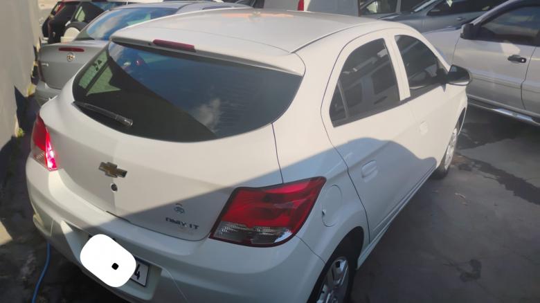 GM - Chevrolet - ONIX LT 1.0