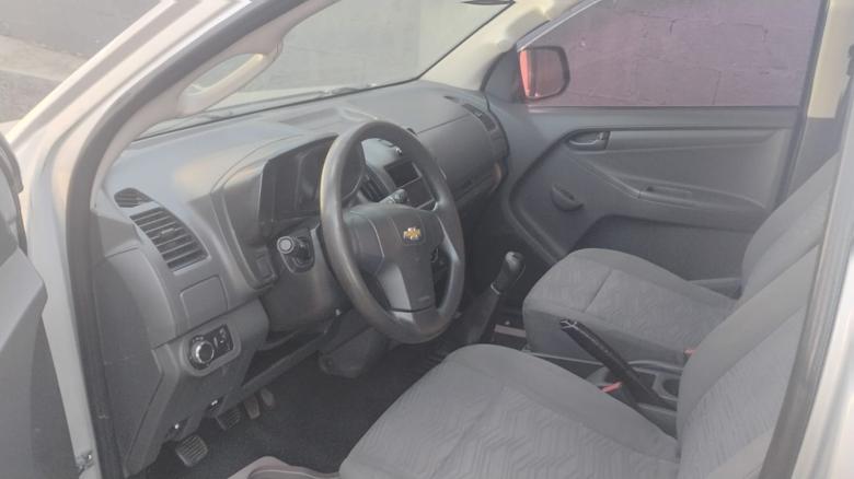 GM - Chevrolet - S-10 LS 2.4 FLEX CAB. SIMPLES