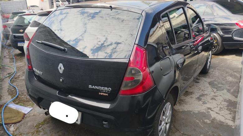 Renault - SANDERO EXP 1.0 16V