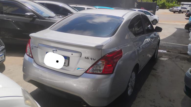 Nissan - VERSA SV 1.6 AUT