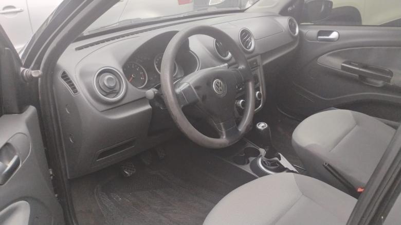 VW - VolksWagen - VOYAGE 1.0