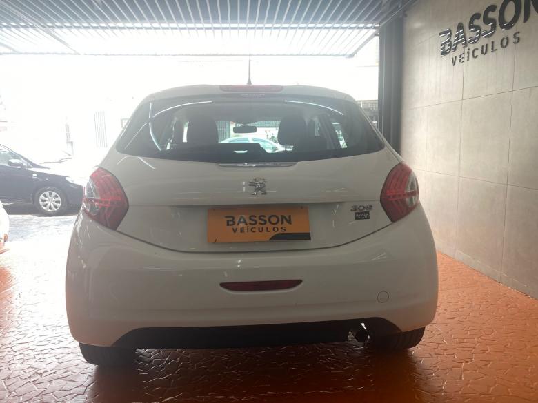 Peugeot - 208 ACTIVE PACK 1.5