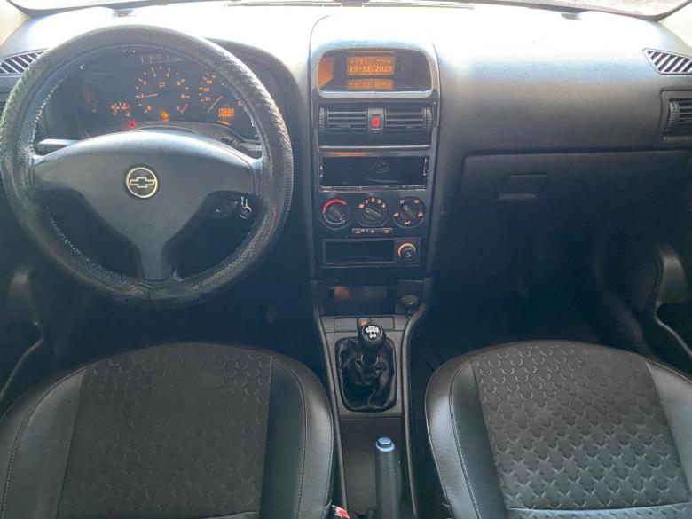 GM - CHEVROLET - ASTRA GL 1.8