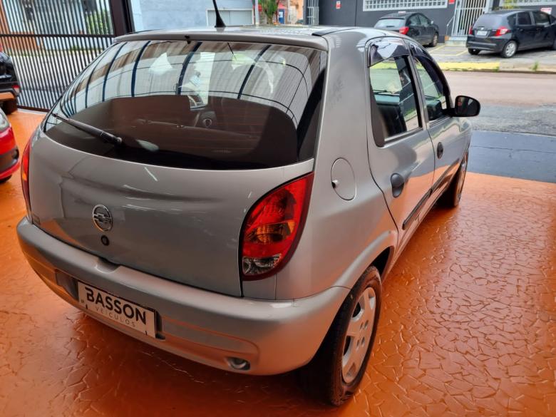 GM - Chevrolet - CELTA SUPER 4P