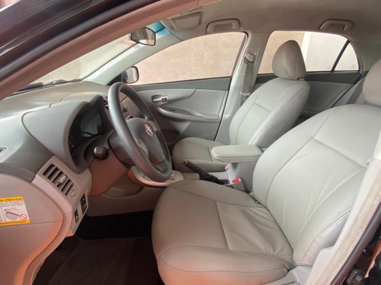 TOYOTA - COROLLA XEI 1.8 AUT. - IPVA 26 GRATIS