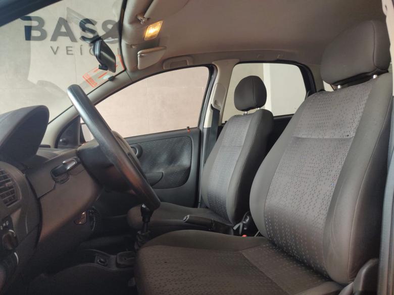 GM - Chevrolet - CORSA HATCH 1.4