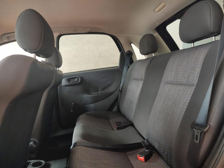 GM - Chevrolet - CORSA HATCH 1.4