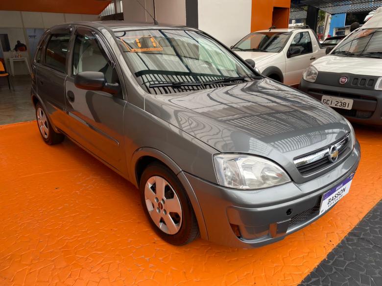 GM - Chevrolet - CORSA HATCH MAXX