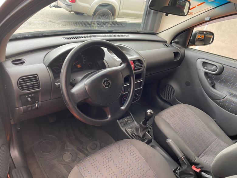 GM - Chevrolet - CORSA HATCH MAXX
