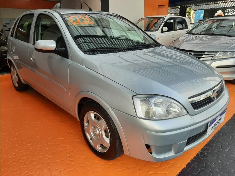 GM - Chevrolet - CORSA PREMIUM 1.4 HATCH