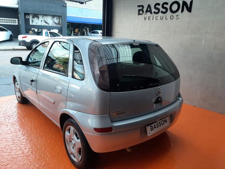 GM - Chevrolet - CORSA PREMIUM 1.4 HATCH