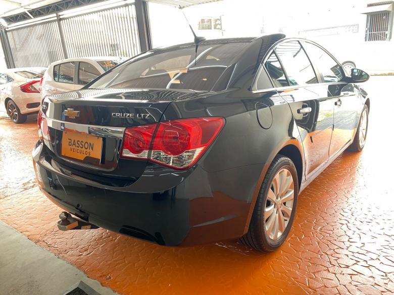 GM - Chevrolet - CRUZE LTZ NB