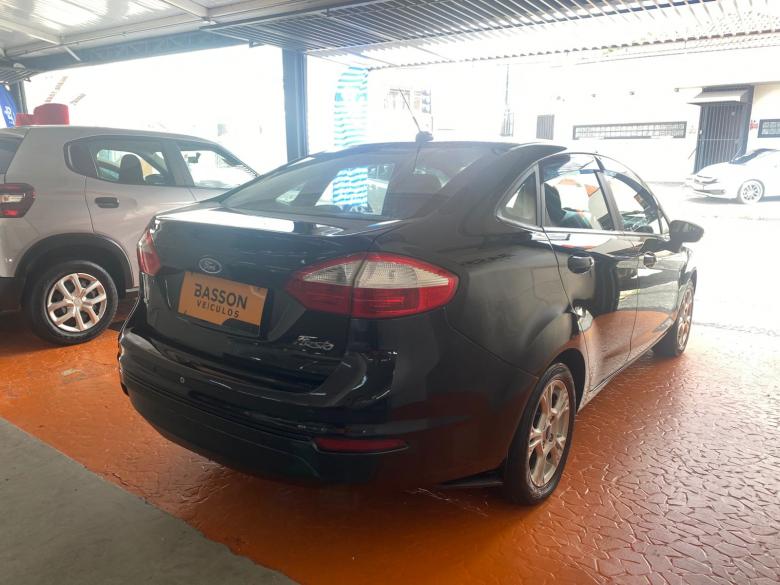 Ford - FIESTA SD 1.6 LSE - IPVA 26 GRATIS