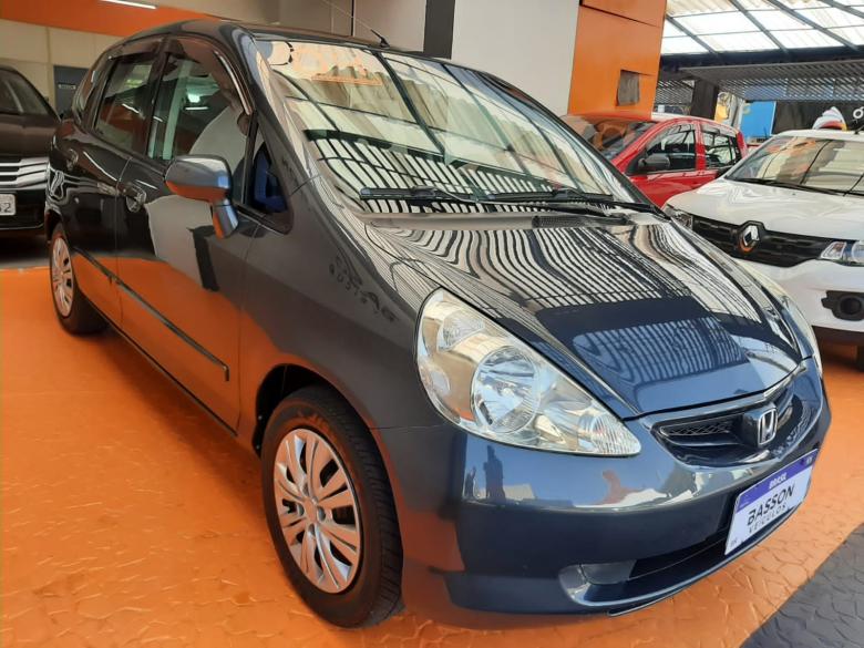 Honda - FIT LX