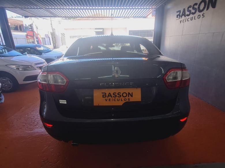 Renault - FLUENCE DYN 2.0 MT