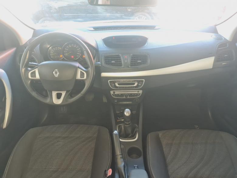 Renault - FLUENCE DYN 2.0 MT