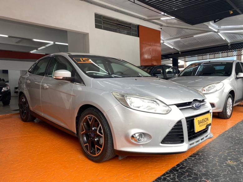 Ford - FOCUS TITANIUM AT. 2.0 S