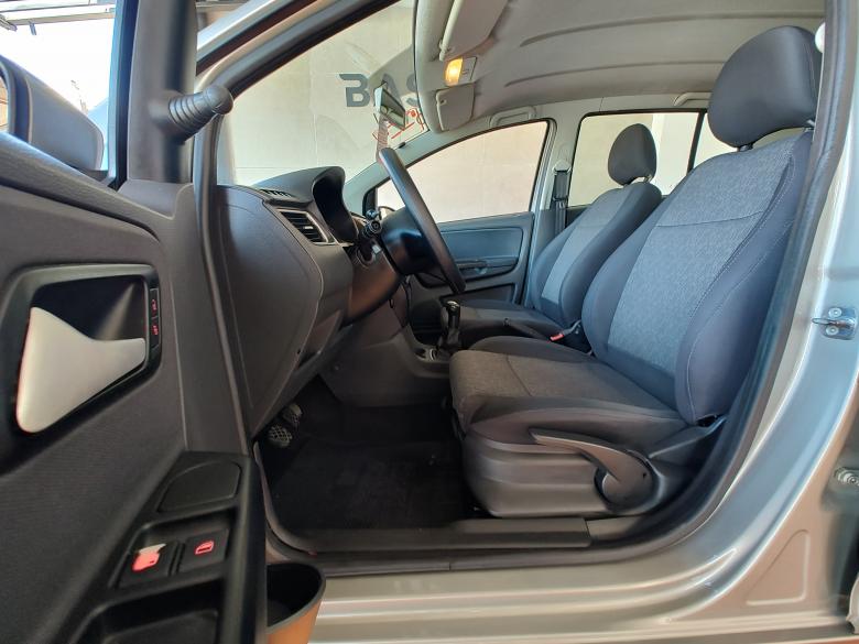 VW - VolksWagen - FOX 1.0 GII