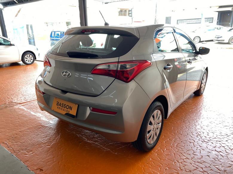 Hyundai - HB20 1.0M COMFOR - IPVA 26 GRATIS
