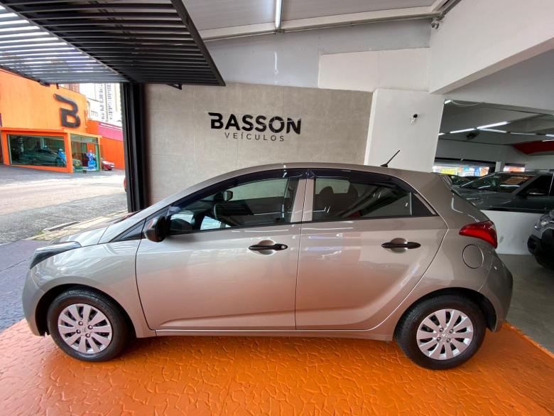 Hyundai - HB20 1.0M COMFOR - IPVA 26 GRATIS