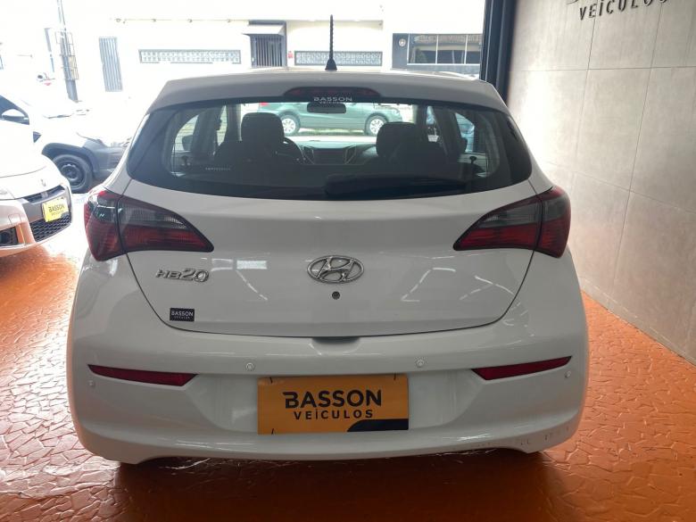 Hyundai - HB20 UNIQUE 1.0 
