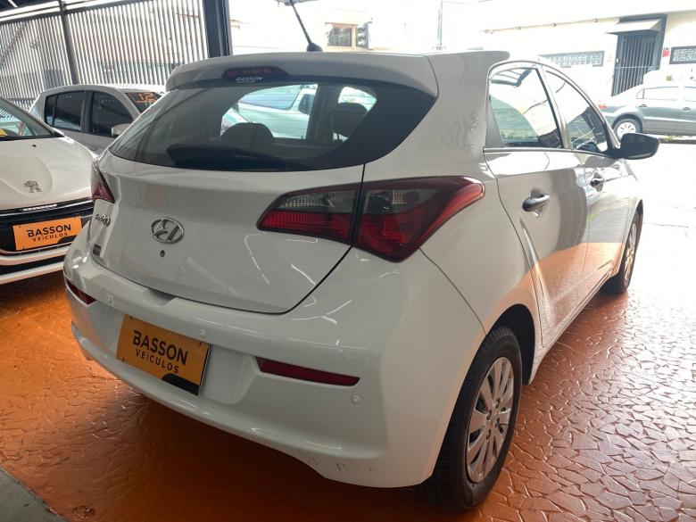 Hyundai - HB20 UNIQUE 1.0 