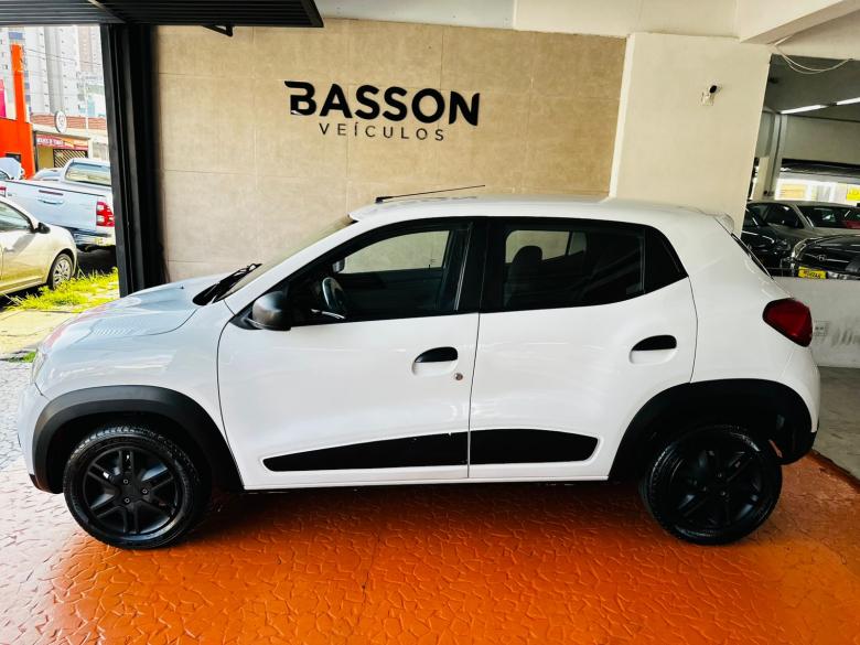 Renault - KWID ZEN 1.0 MT