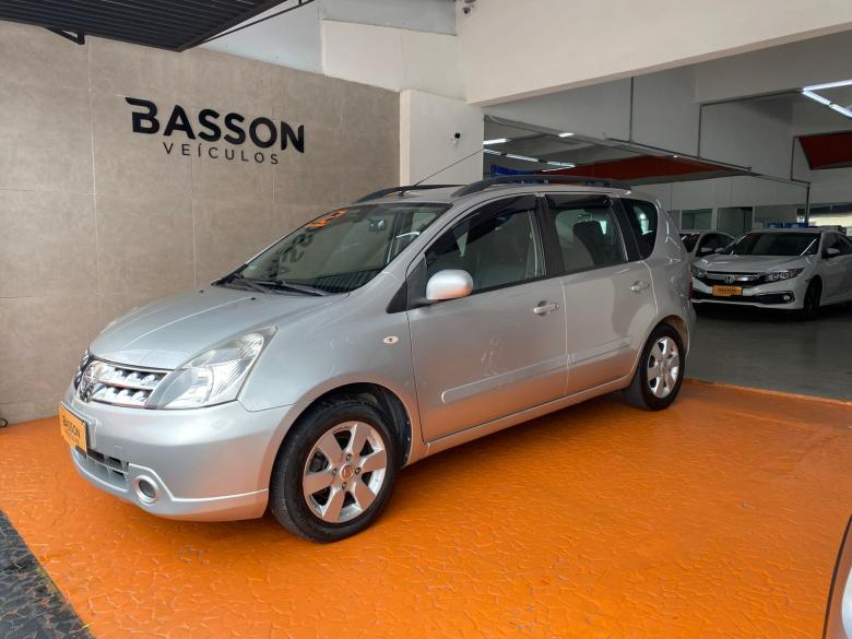 Nissan - LIVINA 1.8 SL - IPVA 26 GRATIS