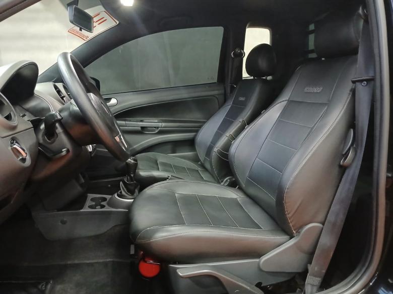 VW - VolksWagen - NOVA SAVEIRO CE CROSS