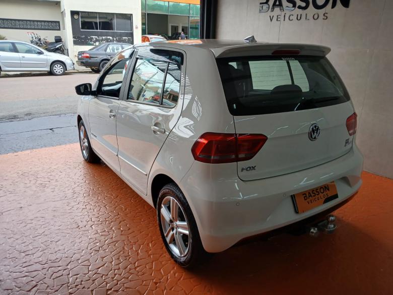 VW - VolksWagen - NOVO FOX CL SB