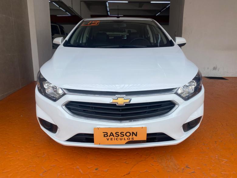 GM - Chevrolet - ONIX 1.0 MT LT