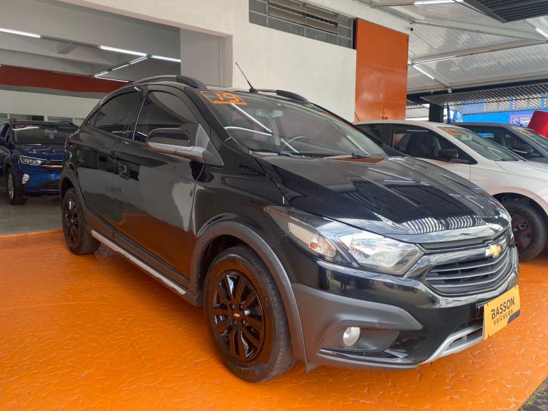GM - Chevrolet - ONIX 1.4 AT ACT - IPVA 26 GRATIS