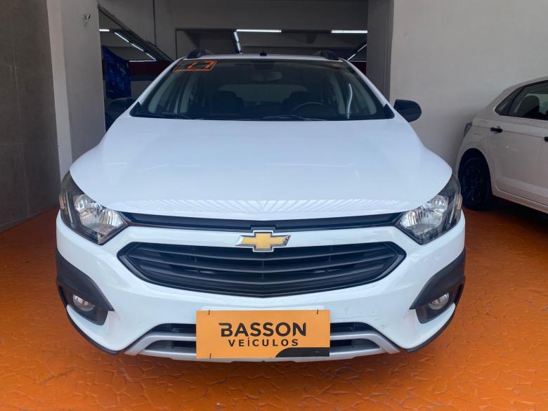 GM - Chevrolet - ONIX 1.4 MT ACT - IPVA 26 GRATIS