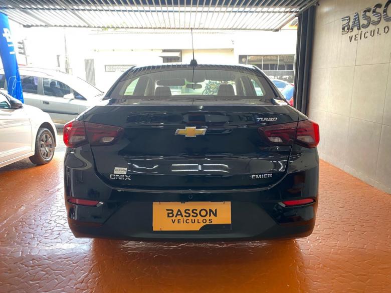 GM - Chevrolet - ONIX PLUS 1.0 AT PR2 TB