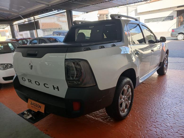 Renault - RENAULT/OROCH INTENSE 16M