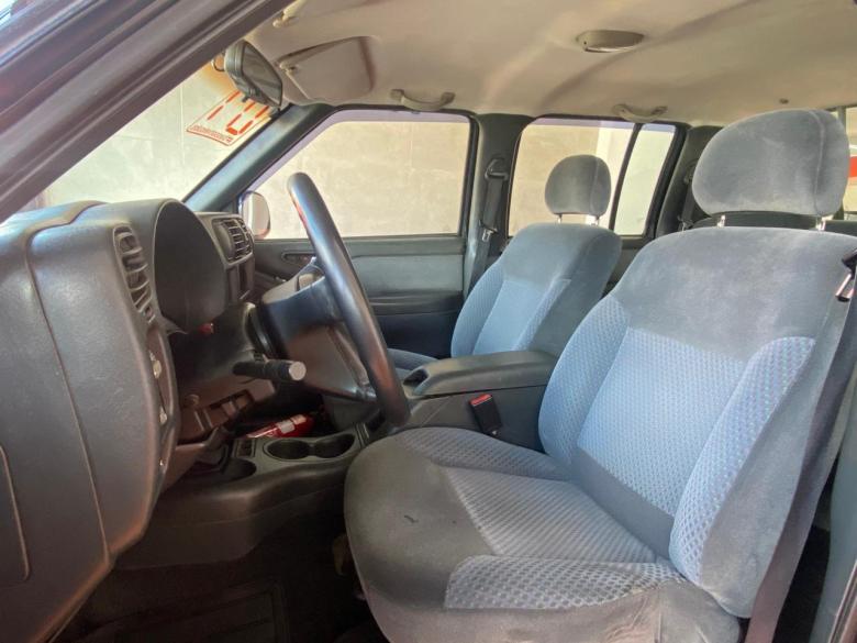 GM - CHEVROLET - S10 ADVANTAGE D 2.4