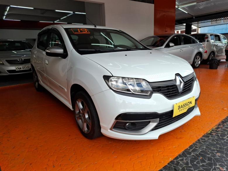 Renault - SANDERO 16 GT LINE