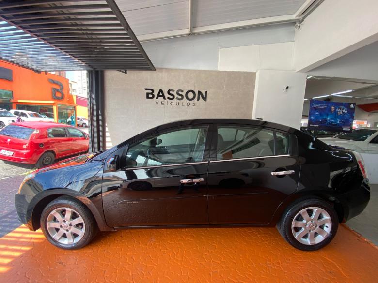 Nissan - SENTRA S 2.0 - IPVA 26 GRATIS