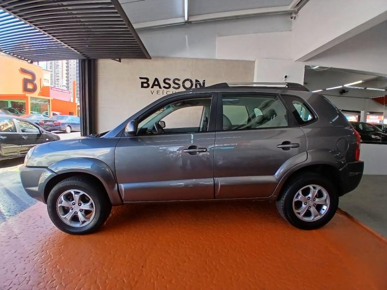 Hyundai - TUCSON GLSB 