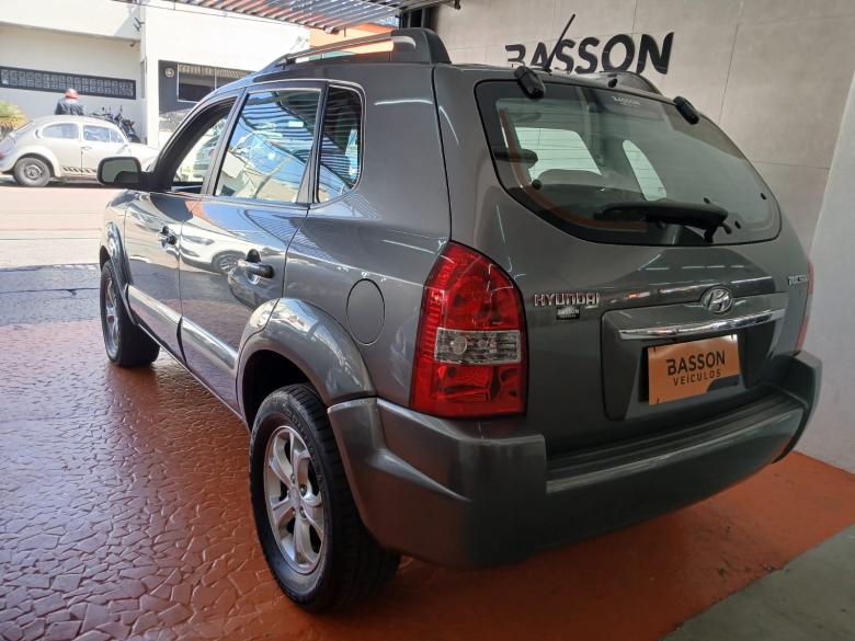 Hyundai - TUCSON GLSB 
