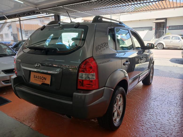 Hyundai - TUCSON GLSB 