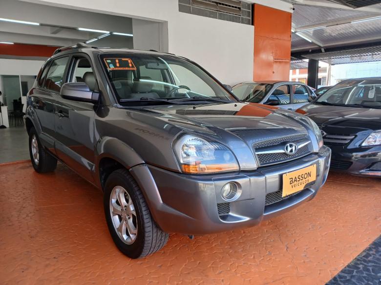 Hyundai - TUCSON GLSB 