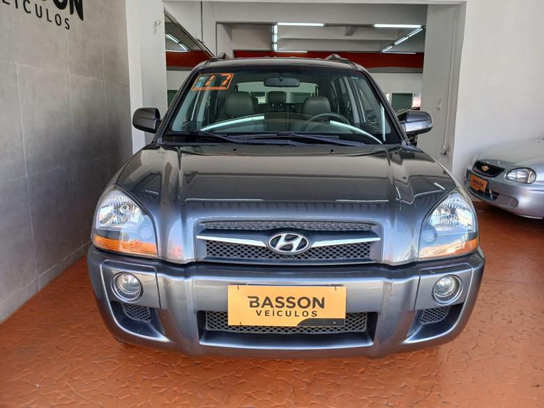 Hyundai - TUCSON GLSB 