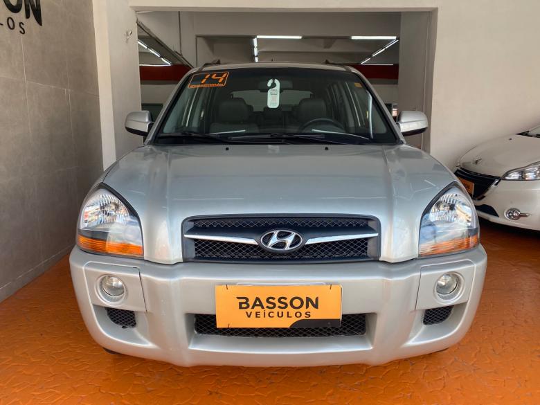 Hyundai - TUCSON GLSB 2.0 AT
