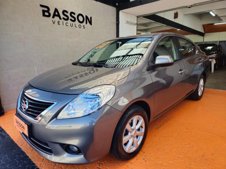Nissan - VERSA 16SL FLEX