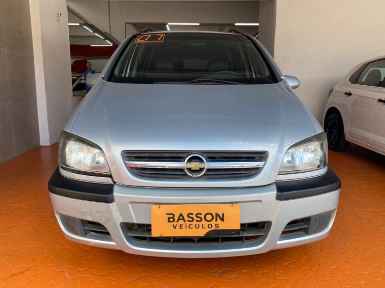 GM - Chevrolet - ZAFIRA EXPRESSION 2.0 AT - 7 LUGARES